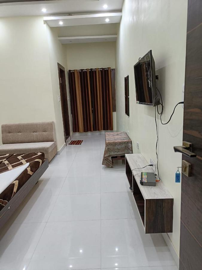 Hotel Parag Palace Jabalpur Exterior photo